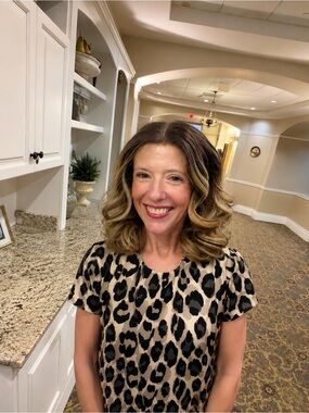 Meet your Posher, Lori